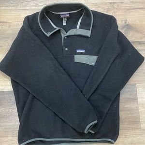 Mens Patagonia 4-snap Black Synchilla medium